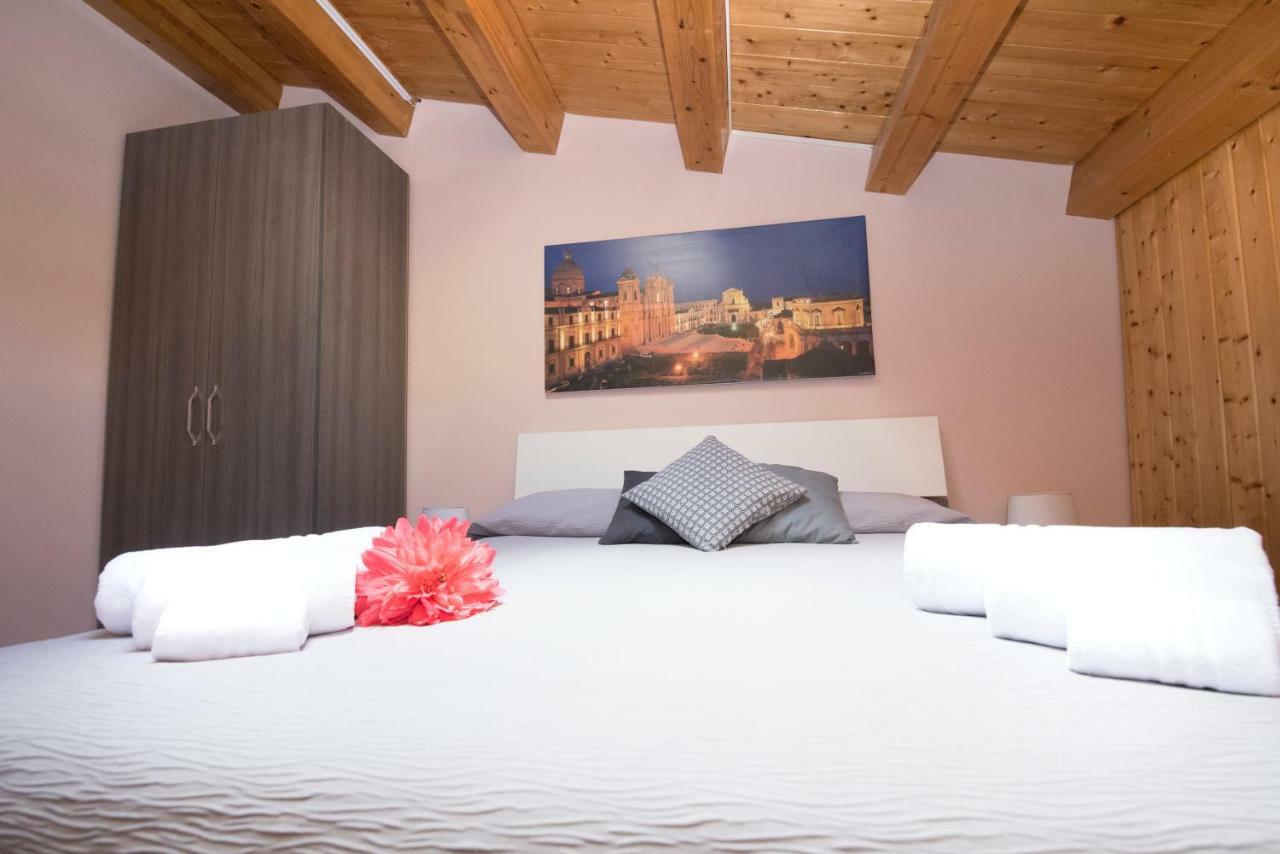Casa Malacla B&B Noto Eksteriør billede